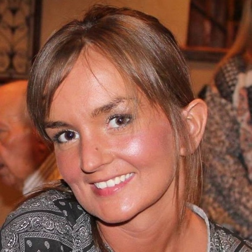 Meet your Posher, Deborah